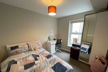 9 bed flat, 3 Camden Street, Greenbank, Plymouth, PL48NW - Image 3